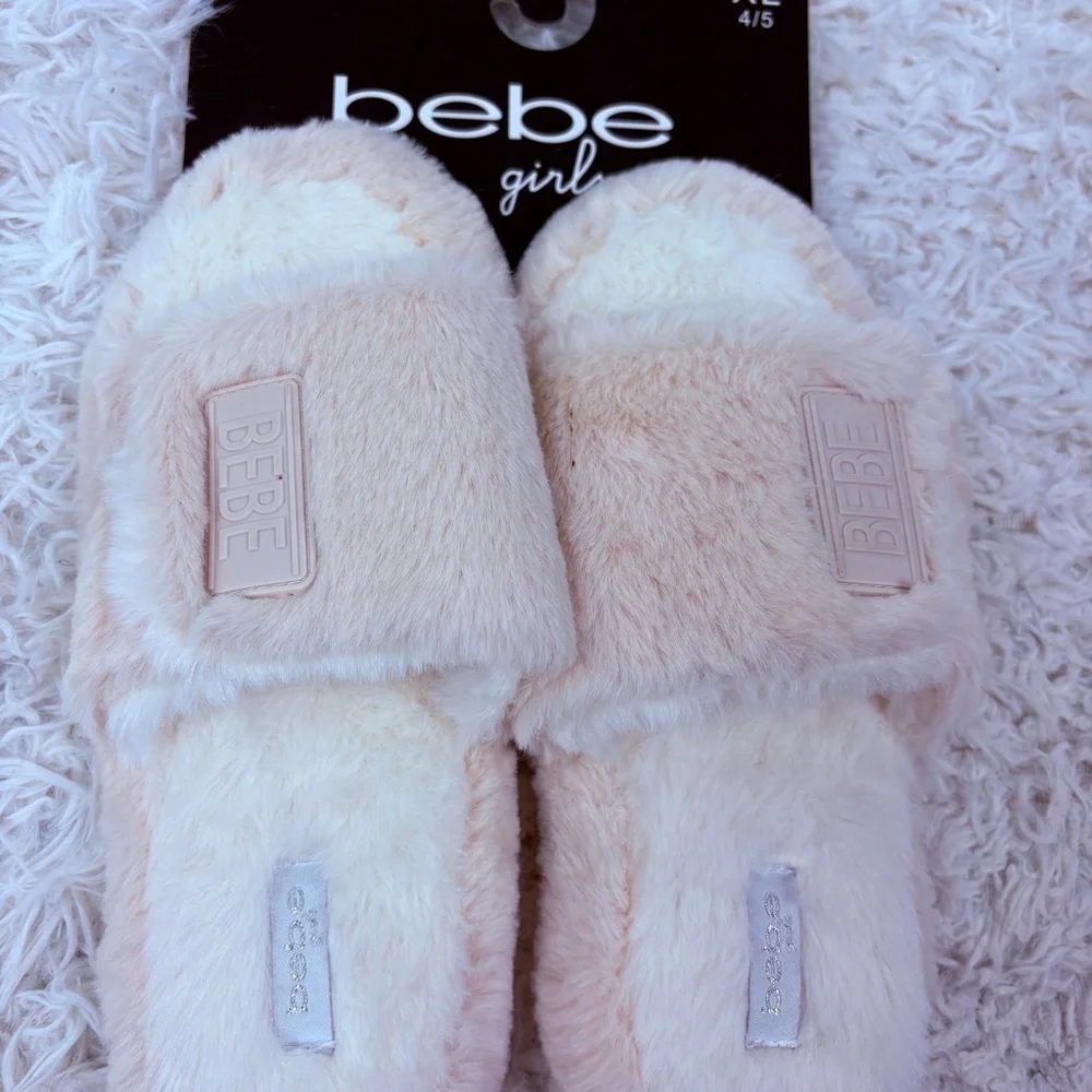 NWT Bebe Girl Plush fuzzy pink & white comfy slide Slippers size 4.5 & 2.5